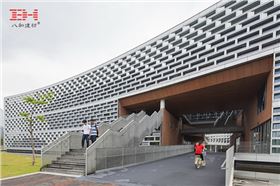 造型鋁單板、格柵、金屬拉伸板-南方科技大學(xué)讀書館08.jpg