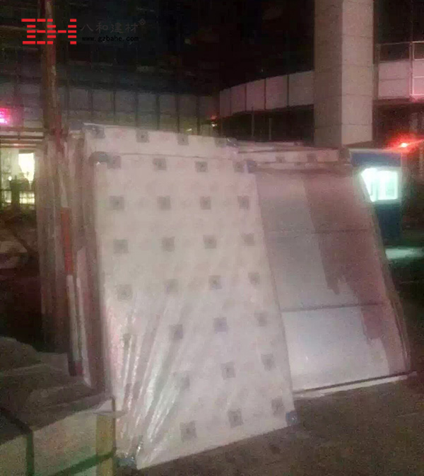 廣州合生廣場項(xiàng)目定制室內(nèi)鋁單板發(fā)貨動(dòng)態(tài)2